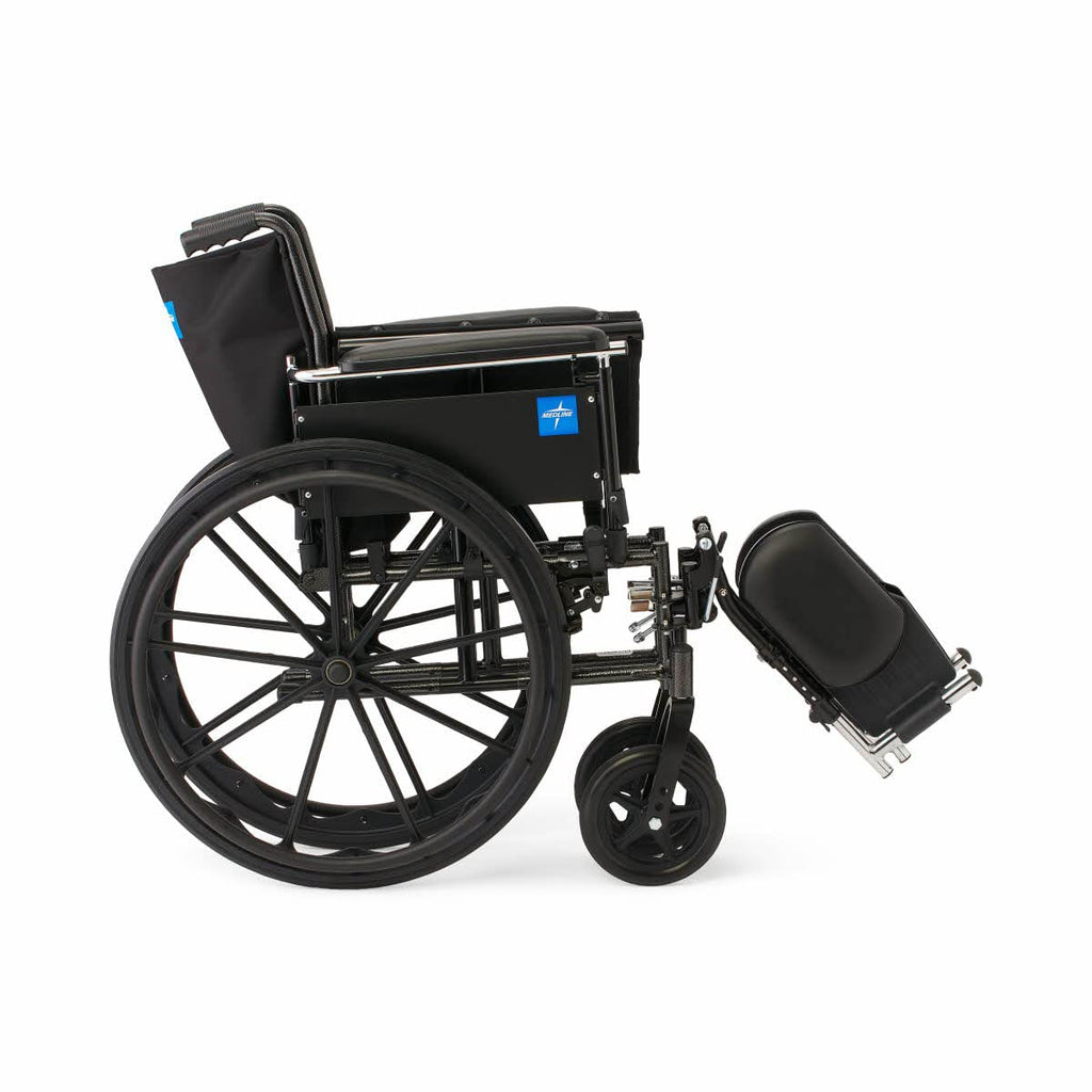 18" Wide Seat Foldable Wheelchair K465